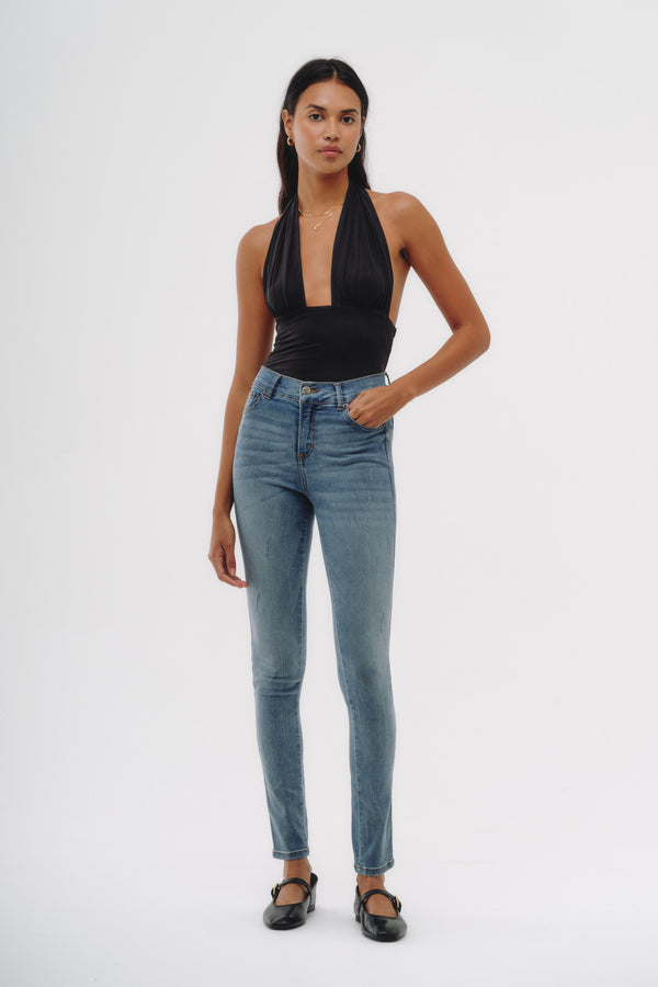 Skinny Jeans Tiro Medio - Azul Claro