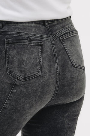 Skinny Jeans Curvy - Negro Lavado
